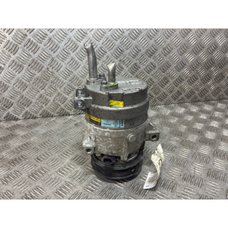 Compresseur clim RENAULT SCENIC 1 Photo n°1