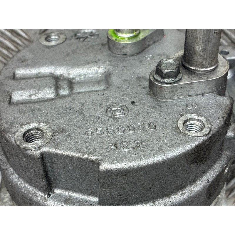 Compresseur clim RENAULT SCENIC 1 Photo n°5