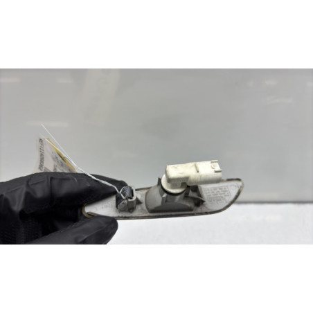 Repetiteur clignotant avant droit  (Feux) BMW SERIE 1 E88