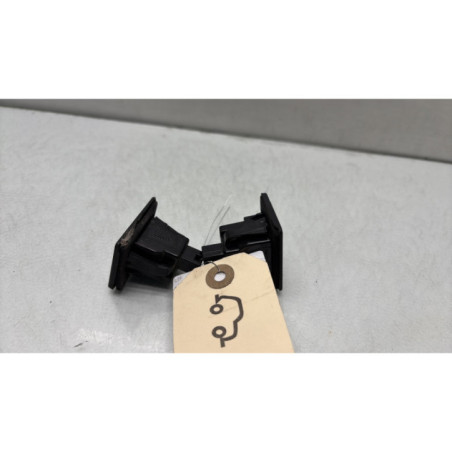 Eclairage de plaque MERCEDES CLASSE A 176
