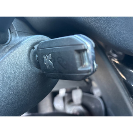 PEUGEOT 208 1 PHASE 2 1.6 BLUE HDI - 8V TURBO Photo n°1