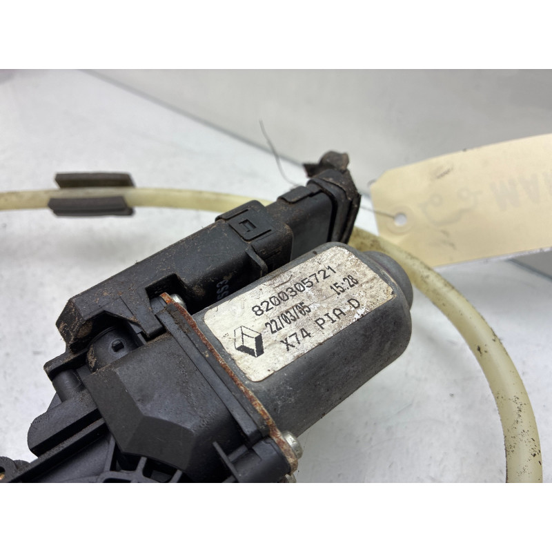 Leve vitre electrique arriere droit RENAULT LAGUNA 2 Photo n°2