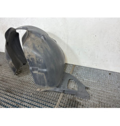 Pare boue avant gauche PEUGEOT 208 1