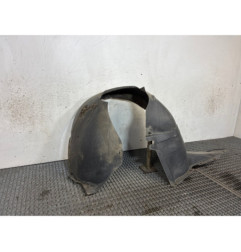 Pare boue avant gauche VOLKSWAGEN GOLF 5 Photo n°1