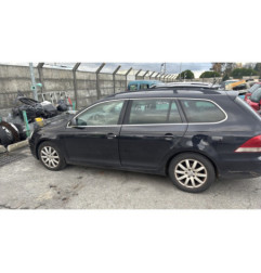 Pare boue avant gauche VOLKSWAGEN GOLF 5