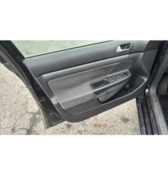 Pare boue avant gauche VOLKSWAGEN GOLF 5