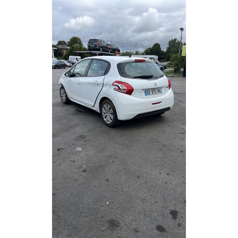 Ecran GPS PEUGEOT 208 1 Photo n°7