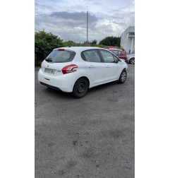 Ecran GPS PEUGEOT 208 1
