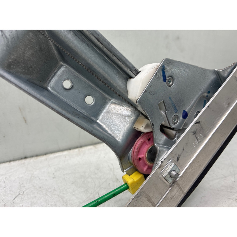 Leve vitre electrique avant droit OPEL CORSA E Photo n°4
