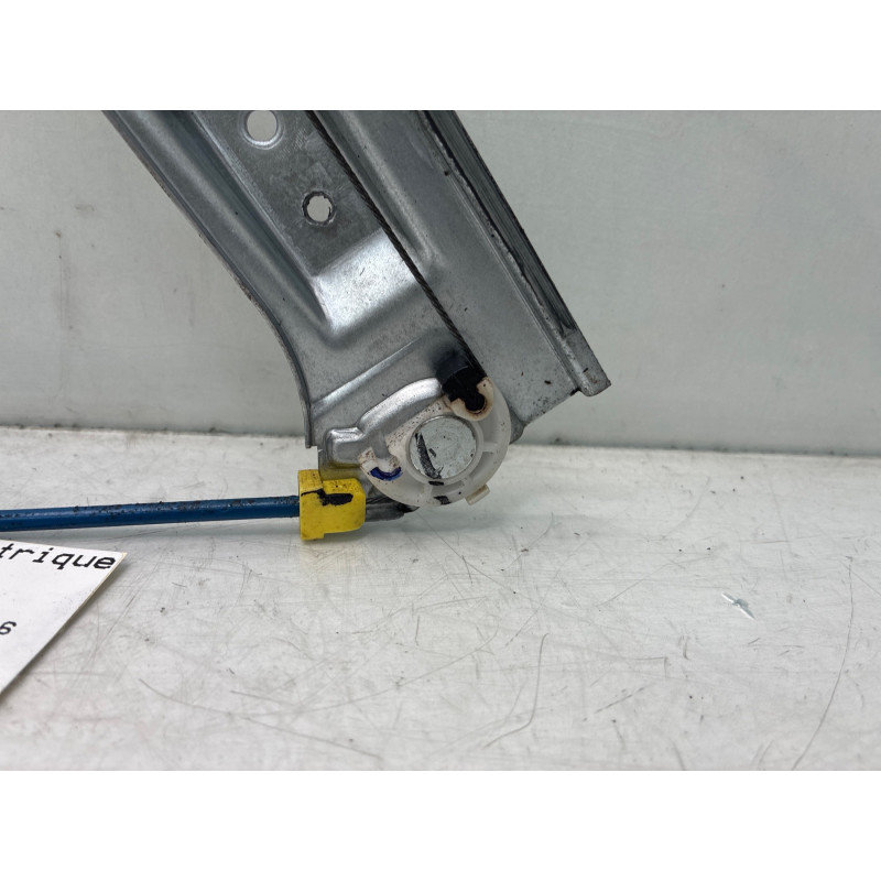 Leve vitre electrique avant gauche OPEL CORSA E Photo n°3