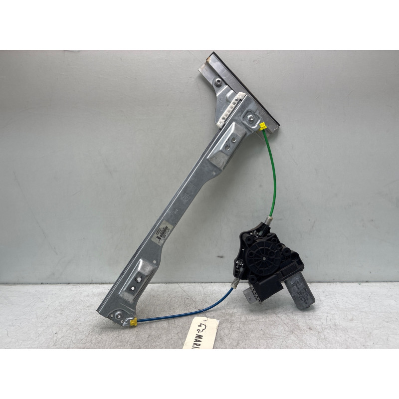 Leve vitre electrique avant gauche OPEL CORSA E Photo n°6