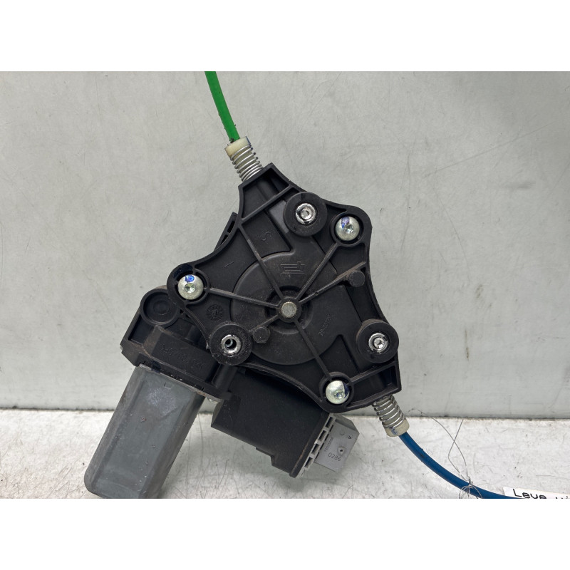 Leve vitre electrique avant gauche OPEL CORSA E Photo n°7