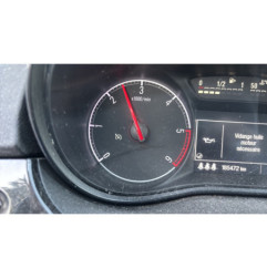 Pare boue avant gauche OPEL CORSA E