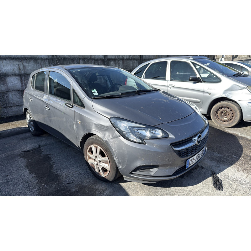 Pare boue avant gauche OPEL CORSA E Photo n°11