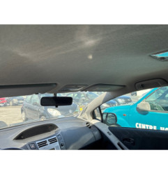 Pare boue avant gauche TOYOTA YARIS 2