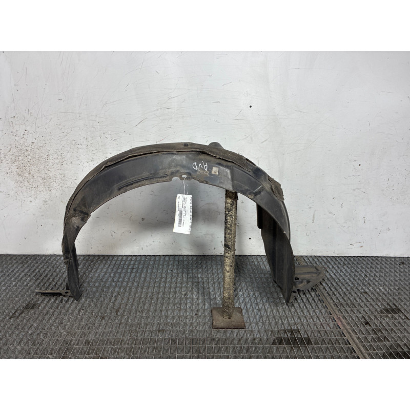 Pare boue avant droit TOYOTA YARIS 2 Photo n°4