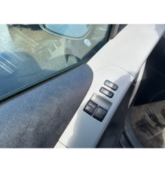 Pare boue avant droit TOYOTA YARIS 2