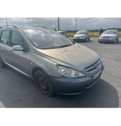 Pare boue avant droit PEUGEOT 307