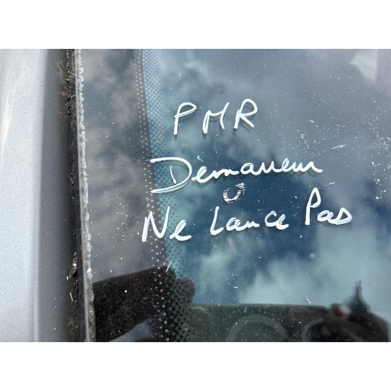 Pare boue avant droit PEUGEOT 307 Photo n°20