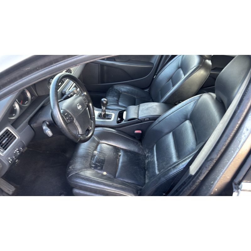 Leve vitre electrique avant gauche VOLVO V 70 2 Photo n°17