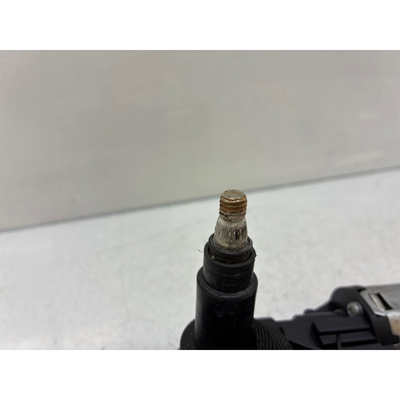 Moteur essuie glace arriere VOLVO V 70 2 Photo n°1