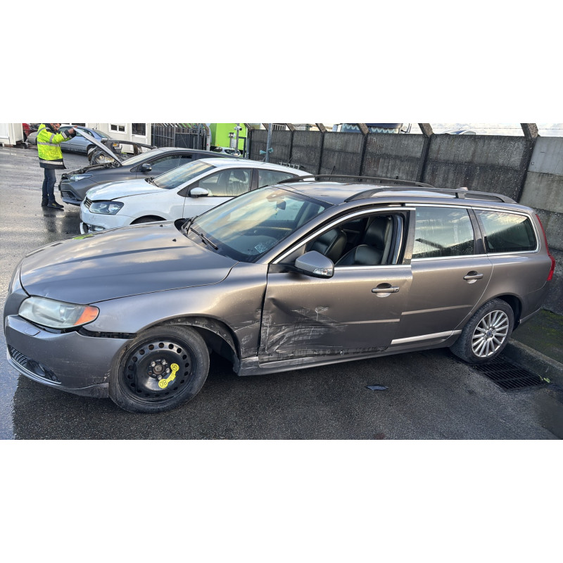 Moteur essuie glace arriere VOLVO V 70 2 Photo n°12