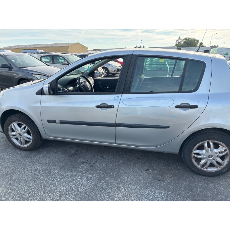 Neiman RENAULT CLIO 3 Photo n°11