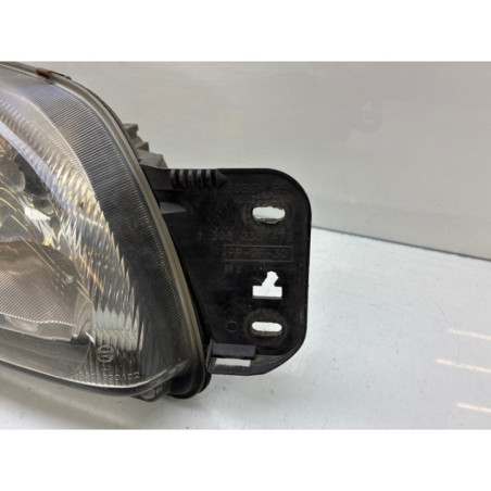 Optique avant principal droit (feux)(phare) FORD FIESTA 4 Photo n°1