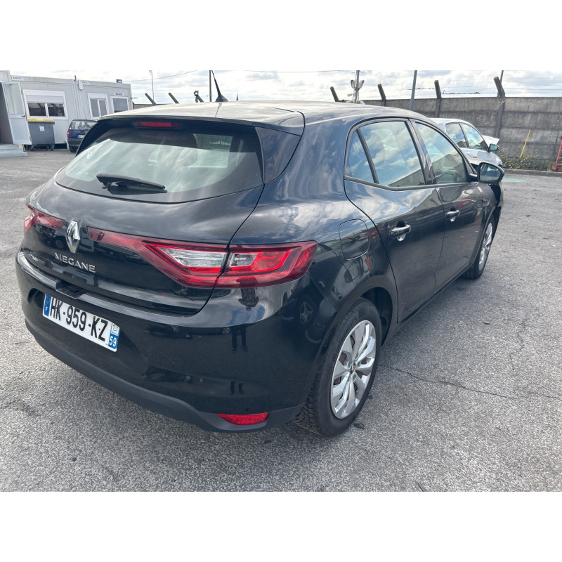 RENAULT MEGANE 4 PHASE 1 1.2i - 16V TURBO TCE 100 Photo n°7