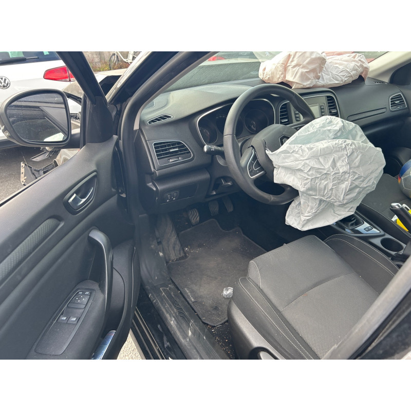 RENAULT MEGANE 4 PHASE 1 1.2i - 16V TURBO TCE 100 Photo n°13
