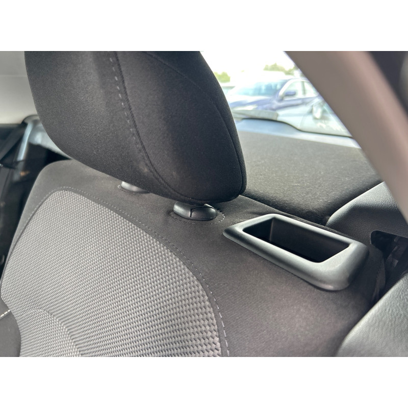 RENAULT MEGANE 4 PHASE 1 1.2i - 16V TURBO TCE 100 Photo n°14