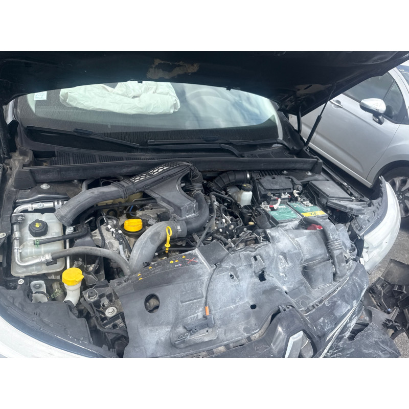 RENAULT MEGANE 4 PHASE 1 1.2i - 16V TURBO TCE 100 Photo n°17