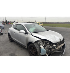 Vitre avant gauche RENAULT MEGANE 3