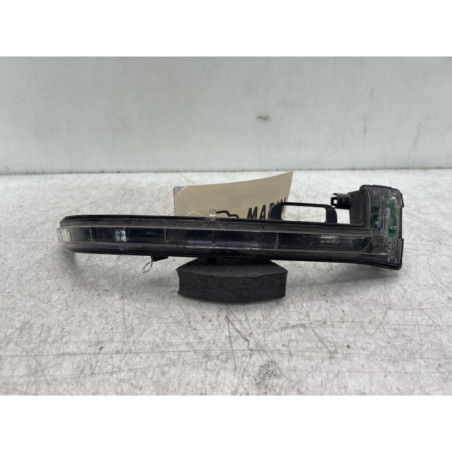 Repetiteur clignotant avant droit  (Feux) PEUGEOT 308 2