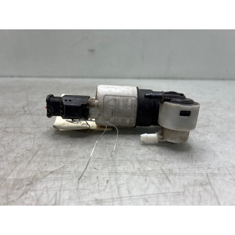 Pompe lave glace avant PEUGEOT 308 2 Photo n°4