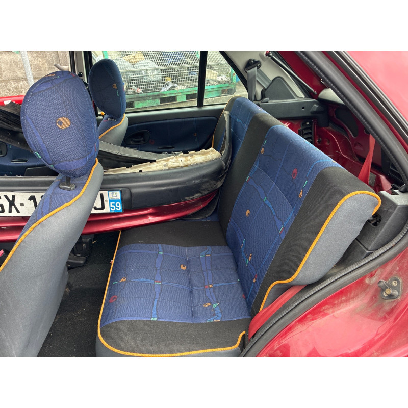 Pretensionneur de ceinture avant droit CITROEN SAXO Photo n°17