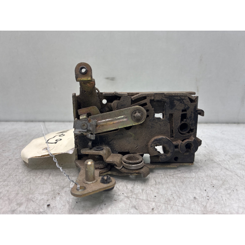 Serrure avant gauche PEUGEOT 106 Photo n°4