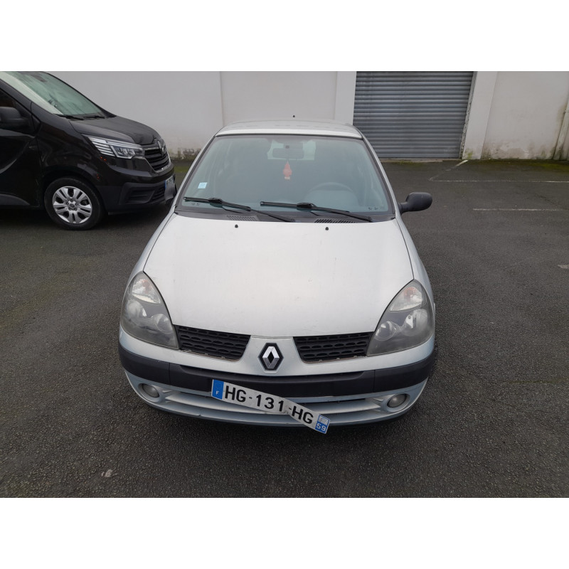 Feu arriere principal gauche (feux) RENAULT CLIO 2 Photo n°6