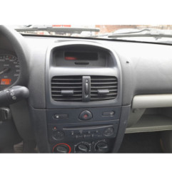 Feu arriere principal gauche (feux) RENAULT CLIO 2