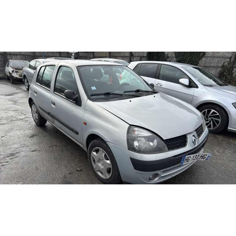 Feu arriere principal gauche (feux) RENAULT CLIO 2 Photo n°15