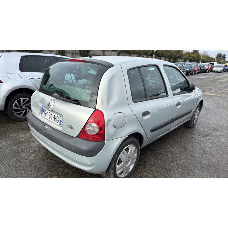 Feu arriere principal gauche (feux) RENAULT CLIO 2 Photo n°17