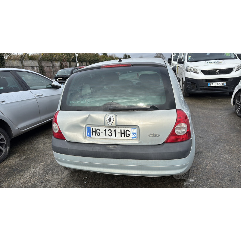 Feu arriere principal gauche (feux) RENAULT CLIO 2 Photo n°18