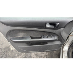 Serrure arriere droit FORD FOCUS 2