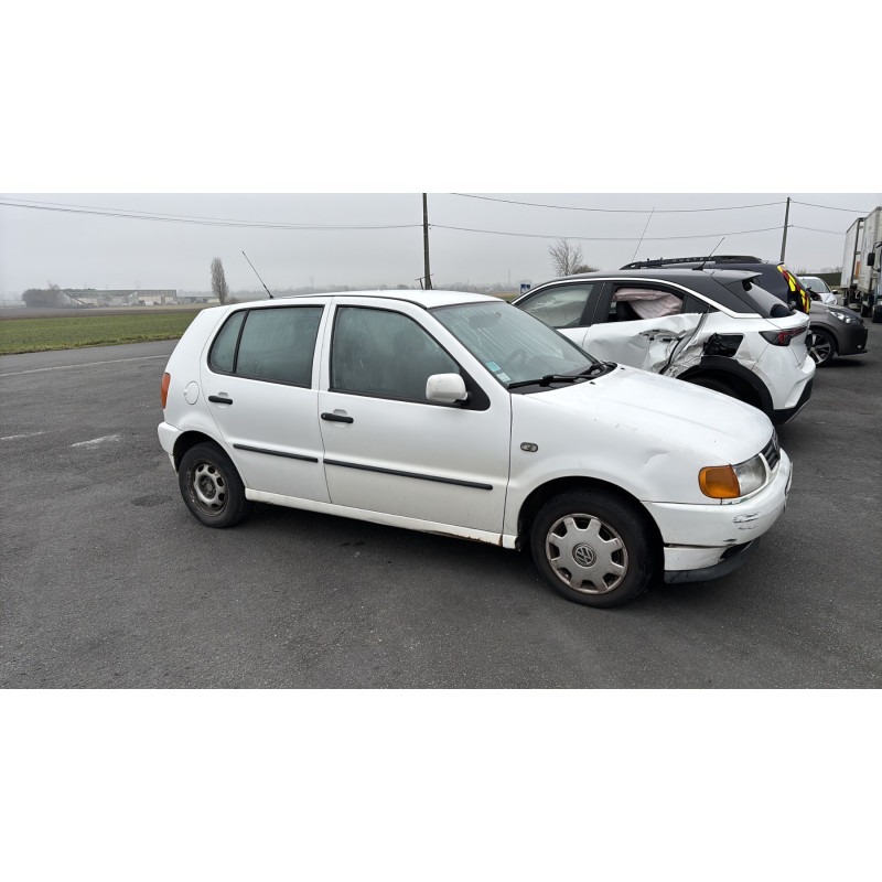 Optique avant secondaire gauche (feux)(clignotant) VOLKSWAGEN POLO 3 Photo n°5