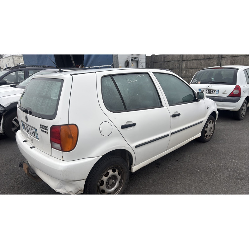 Optique avant secondaire gauche (feux)(clignotant) VOLKSWAGEN POLO 3 Photo n°9
