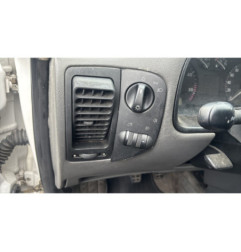 Optique avant secondaire gauche (feux)(clignotant) VOLKSWAGEN POLO 3