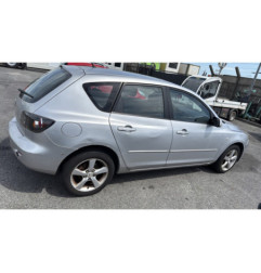 Feu arriere secondaire droit (feux) MAZDA 3 1
