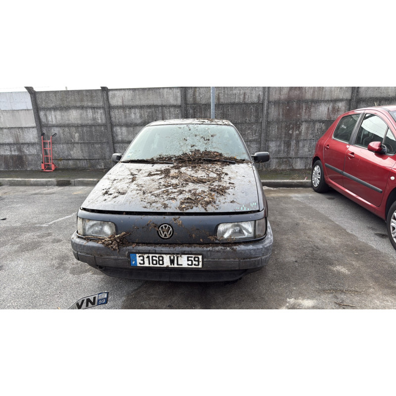 Feu arriere secondaire gauche (feux) VOLKSWAGEN PASSAT 3 Photo n°13