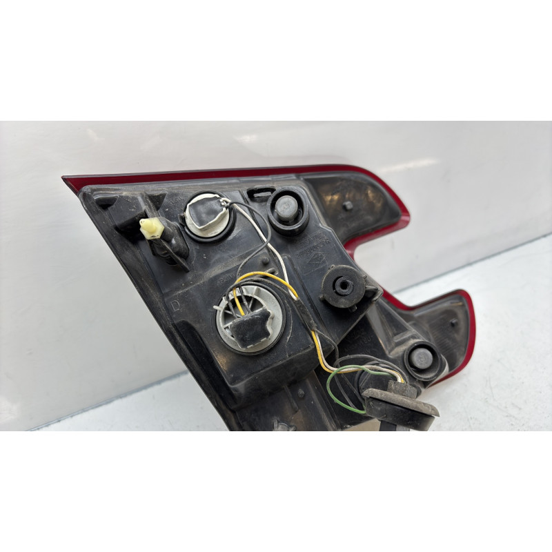 Feu arriere secondaire droit (feux) RENAULT MEGANE 3 Photo n°5