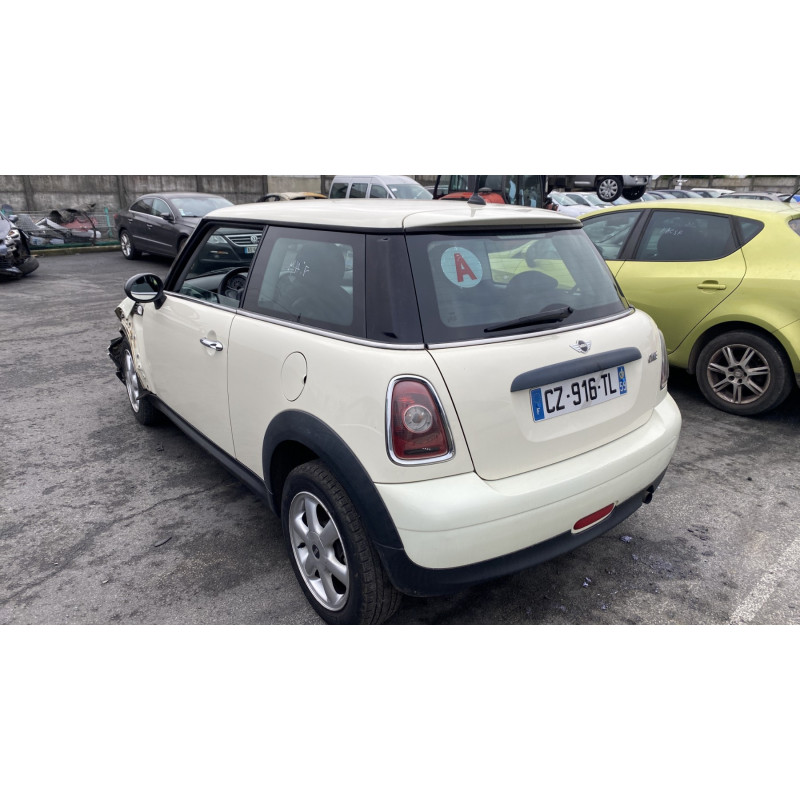 Feu de pare choc avant droit MINI MINI 2 R56 Photo n°8